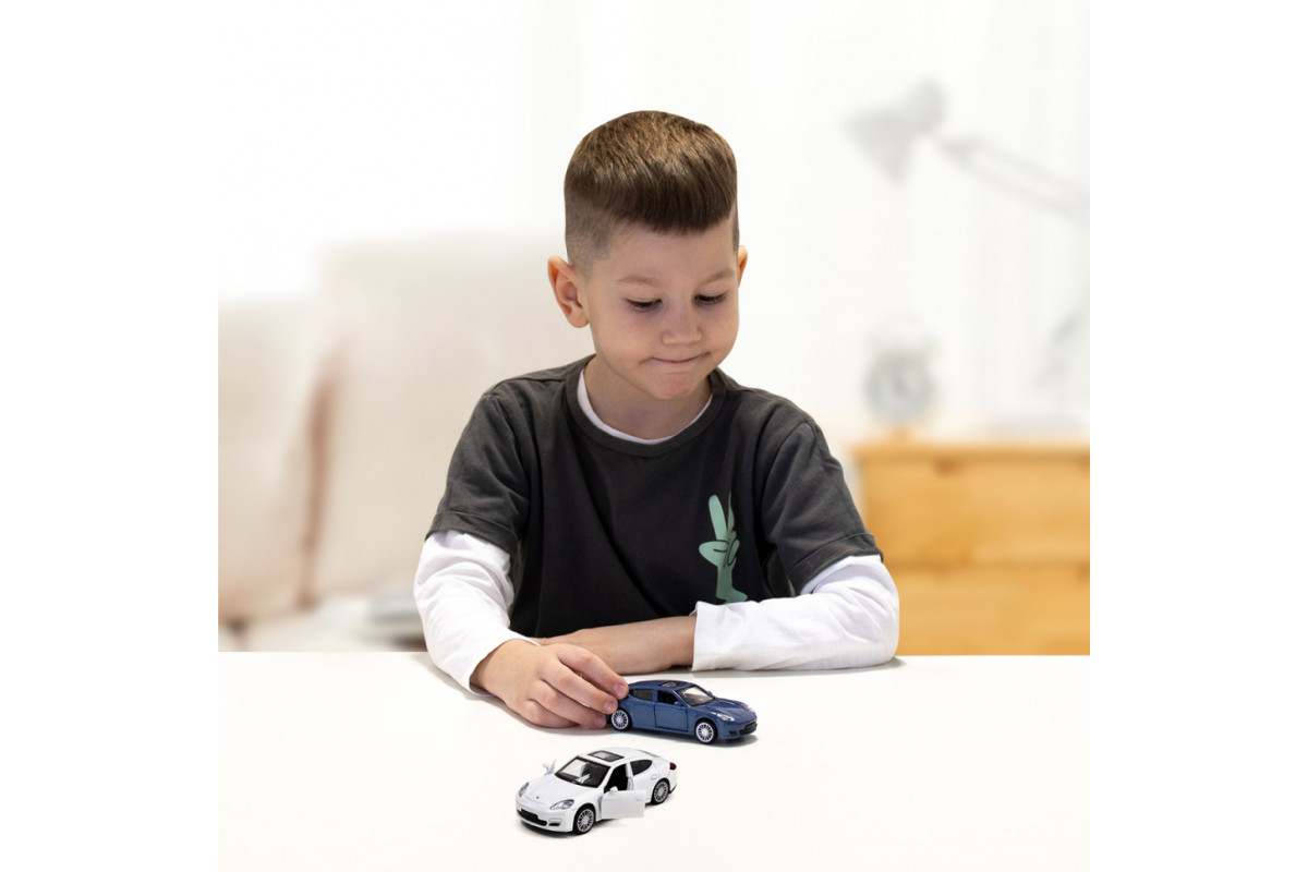 Детская автомодель PORSCHE PANAMERA S TechnoDrive 250254 белый