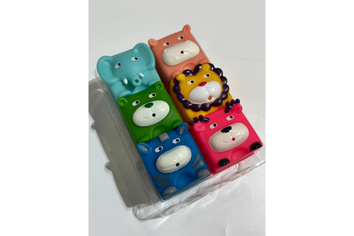 Детский набор для купания "Кубики-зверята" 9050_набір_зі_слоником