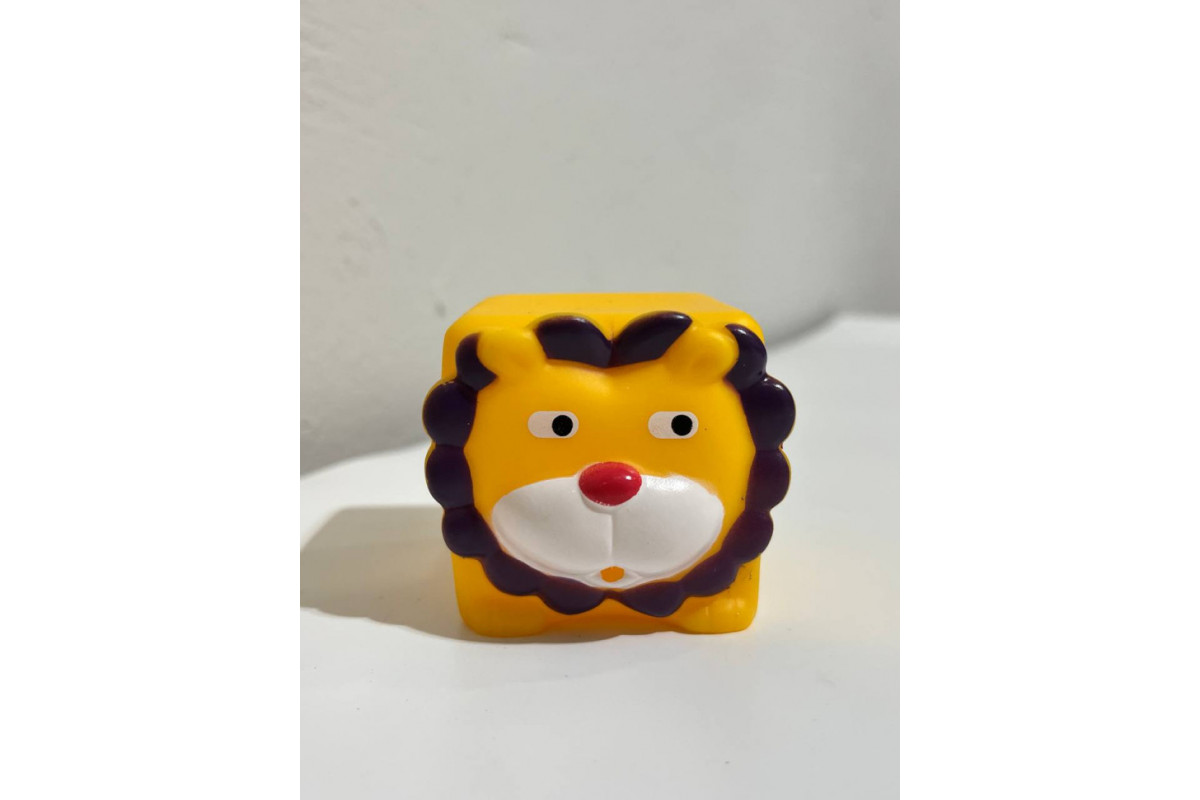 Детский набор для купания "Кубики-зверята" 9050_набір_зі_слоником