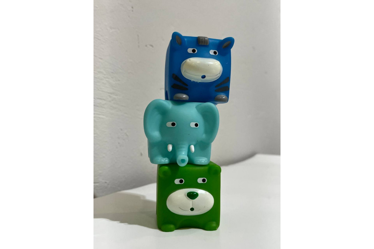 Детский набор для купания "Кубики-зверята" 9050_набір_зі_слоником