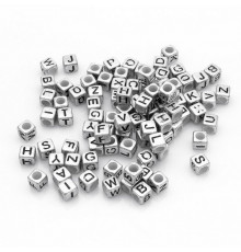 Декоративные бусинки для творчества Алфавит Кубики Dom Busin УТ000004425 в упаковке 130 шт