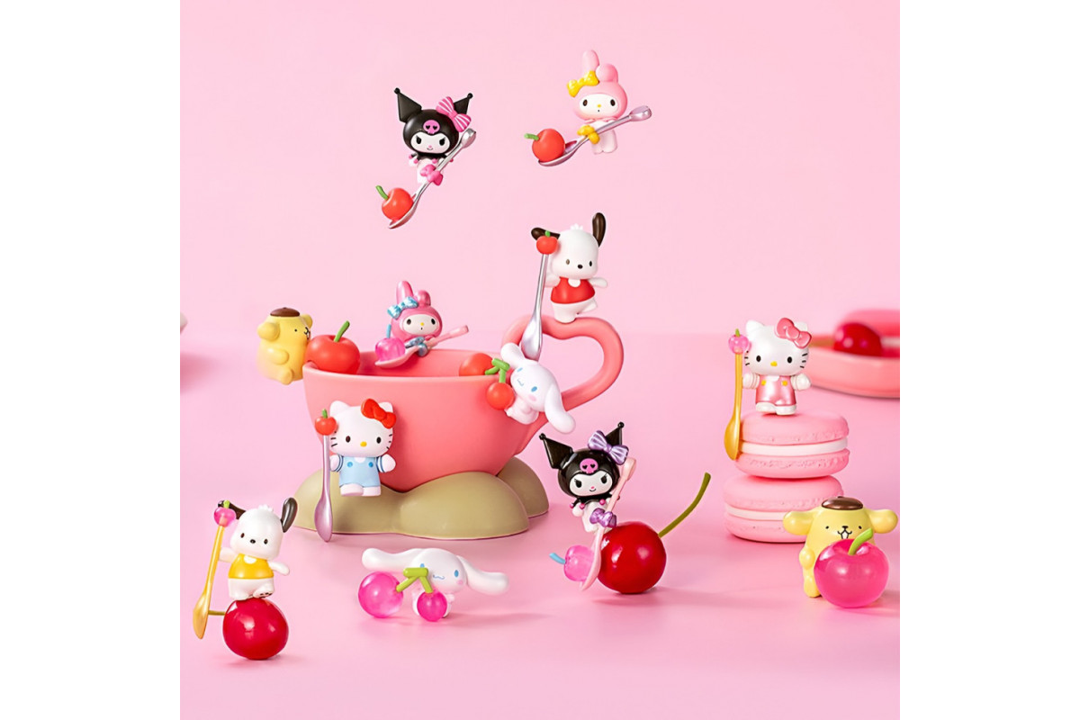 Фігурка-сюрприз "Друзі вишеньки" Pop Top Hello Kitty 24MQD-007 в асортименті