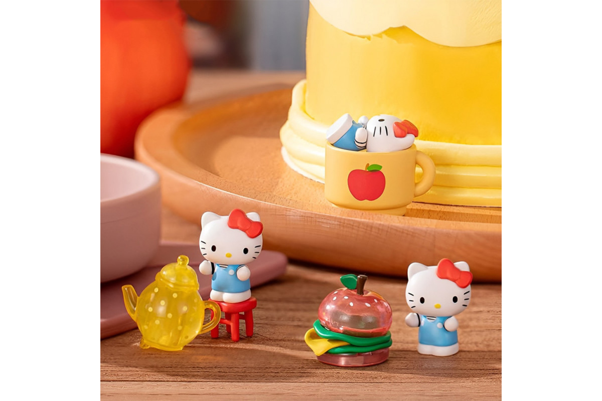 Фігурка-сюрприз "Яблучний воркшоп" Pop Top Hello Kitty 24WH-007 в асортименті