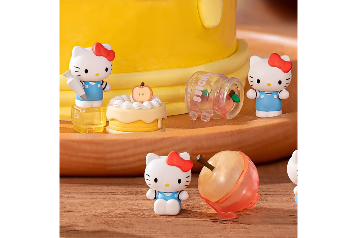Фігурка-сюрприз "Яблучний воркшоп" Pop Top Hello Kitty 24WH-007 в асортименті