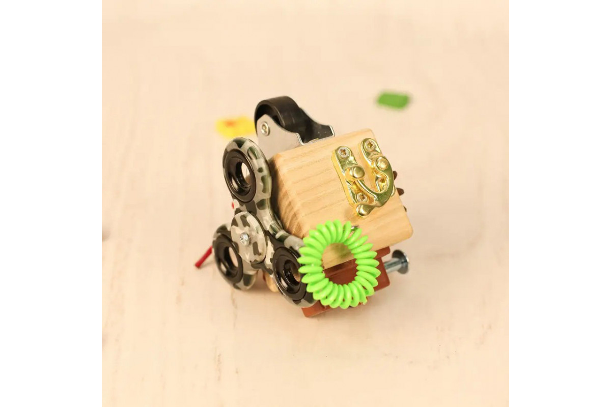 Розвиваюча іграшка Бізікуб "Дорожній" Temple Group TG200139 5х5х5 см