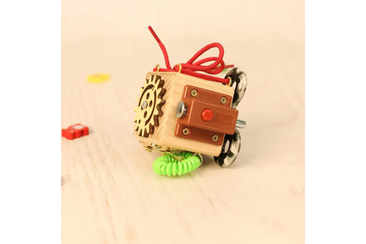 Розвиваюча іграшка Бізікуб "Дорожній" Temple Group TG200139 5х5х5 см