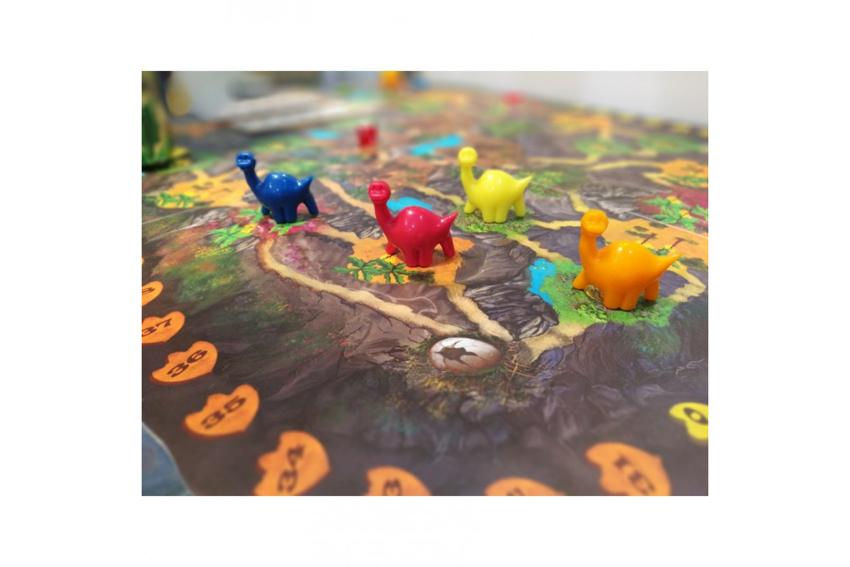 Настольная развивающая игра Дино Ленд 800224 для детей