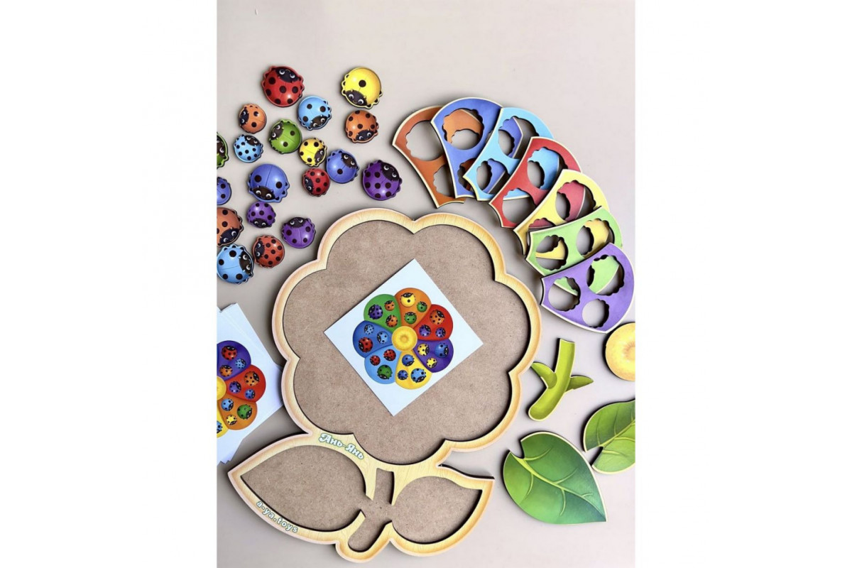 Настольная развивающая игра "Цветик-семицветик-2" Ubumblebees (ПСФ039) PSF039 сортер с карточками