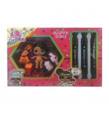 Детская кукла "L.Q.L" EY2413 с маркерами Брюнетка в розовом платье