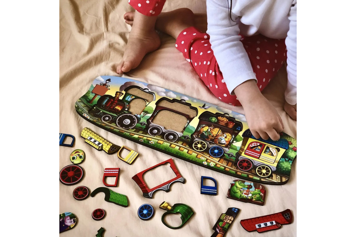 Дерев'яний сортер "Веселий паровозик-3 вагони" Ubumblebees (ПСФ019) PSF019 пазл-вкладиш